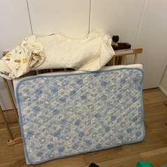 ベビーベッド（färska®JOINT BED™）定価22,000円　の画像
