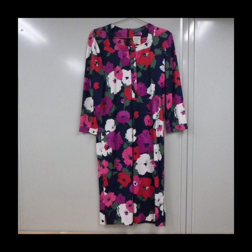 昭和 レトロ 花柄 総柄 赤 ネイビー 黒系 フランス RACINE ラシーヌ 併売