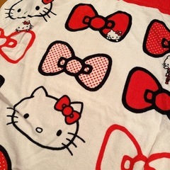 キティちゃん 大判タオルケット Tシャツセット まとめ売りの画像