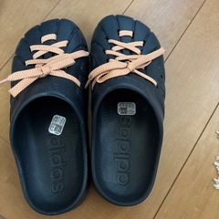 adidas アディレッタ クロッグ 25.5cm の画像