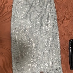 マーキュリーデュオのタイトスカートの画像