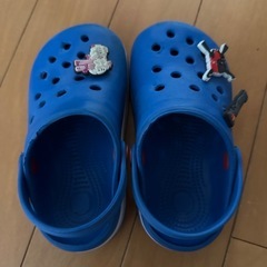 キッズ サンダル クロックス ブルー 16センチの画像