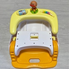アンパンマンバスチェアの画像