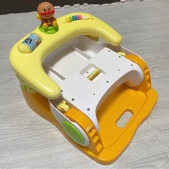 アンパンマンバスチェアの画像