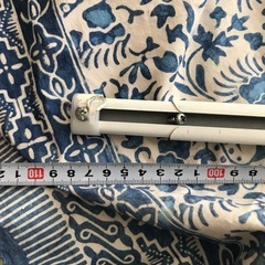 延長できるカーテンレール　　白3本の画像