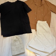 レディース服　M〜Lくらい　夏冬服の画像