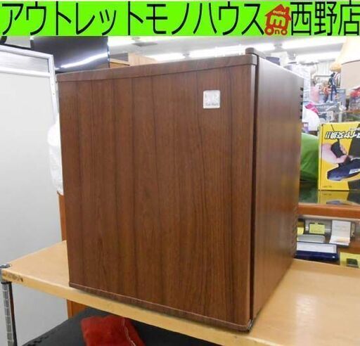 1ドア 冷蔵庫 48L 2023年製 おしゃれな木目調 Sun Ruck 電子冷蔵庫 冷庫さん SR-R4803 ペルチェ方式 ペルチェ式 インテリア コンパクト ちょこっと使いに セカンド冷蔵庫 サイコロ型 札幌 西野店