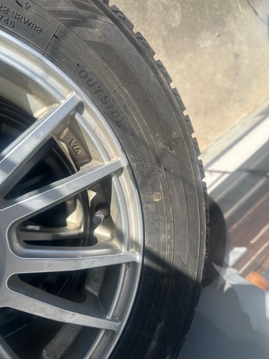 175/65/R14 YOKOHAMA 2023年製　スタッドレス