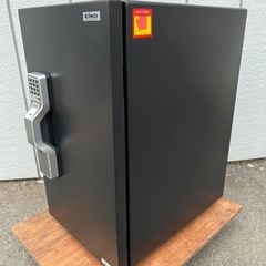美品■エーコー 小型耐火金庫 テンキー式 ONS-FE■EIKO ガードマスター マルチロックシステム搭載■サイズ(約) 幅330 奥行511 高さ603 mmの画像