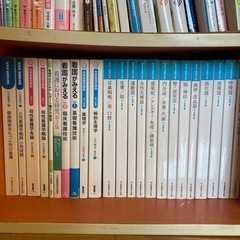 値下げ中❗️助産師関連本の画像