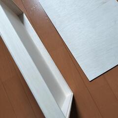木箱の画像