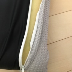 座椅子（薄グレー）の画像