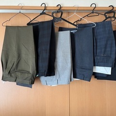 スラックスの画像