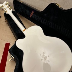 GRETSCH ホワイトファルコン G6136TG Players Edition エレキギターの画像