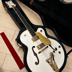 GRETSCH ホワイトファルコン G6136TG Players Edition エレキギターの画像