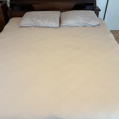 クイーンサイズベットの画像