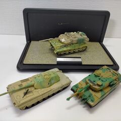 【戦車模型等 まとめ売り】戦車　模型 完成品3台　重量感有 　250421-6Yの画像