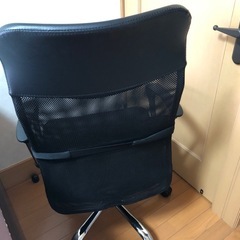 オフィスチェアの画像