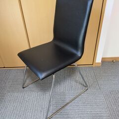 イス　（IKEAダイニングチェア）の画像