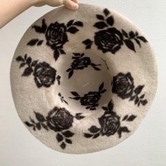 チェコスロバキア　ハット　薔薇の画像