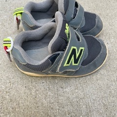 子供スニーカー　14cm ニューバランスの画像