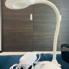 LEDデスクライト + Bluetoothスピーカーの画像