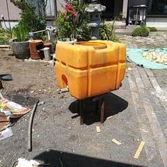 水タンクです受け渡し決まりました