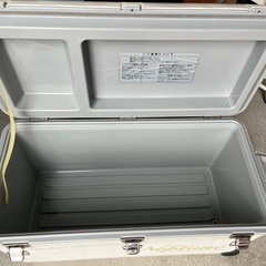大型 クーラーボックス Neptune 60L ネプチューン クーラー