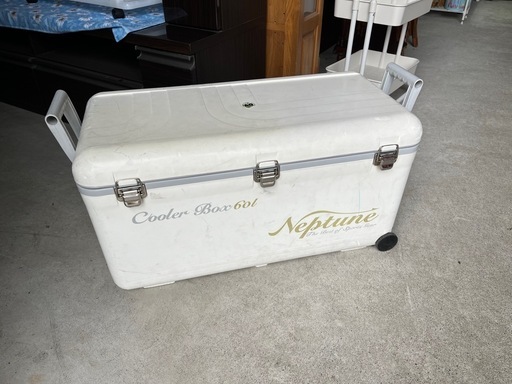 大型 クーラーボックス Neptune 60L ネプチューン クーラー