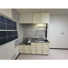 🌈😳フリーレント1ヶ月付き😳🌈コンビニ徒歩2分🎶駐車場空きあり🚗✨本庄駅徒歩13分🌟南向き🌞41.2㎡の2DKです😍💕 − 埼玉県