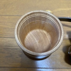 カリタ Kalita コーヒーミル 木製 丈夫な鋳鉄製カッター KH-3AM 粗さ調整可能 手挽き コーヒーミルの画像