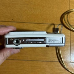 【ジャンク】HITACHI DigitalcameraHDC-3025LIMの画像