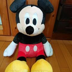 『SOLD』✨新品・未使用✨ミッキーマウス グランデぬいぐるみ おすわりVer.の画像