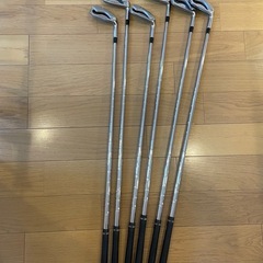 ゴルフクラブ7本
セット　キャディーバッグ　ゴルフ