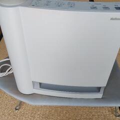 小さい電気ストーブ1ケ300円