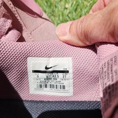 NIKEスニーカー　SB BLAZER VAPOR 878365-600 

の画像