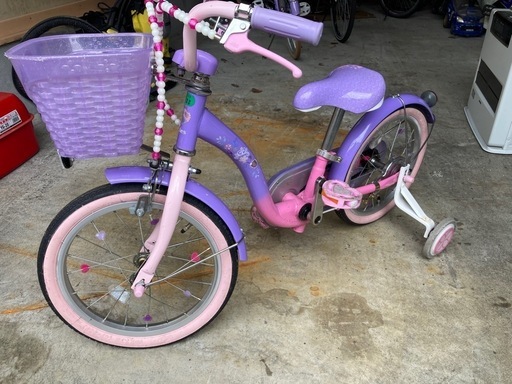 サマーセール ミニグランド バンドル 16インチ 子供用自転車 補助輪付きソフィア＆スカイ ピンク 自転車本体
