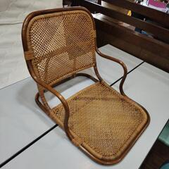 ラタン　座椅子の画像