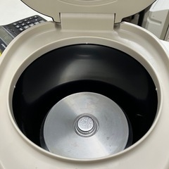 ☆値下げ☆Y 2504-573 KOM 4合炊き マイコン式炊飯器 HR-05 2020年製 通電確認済み 取扱説明書あり キズ 汚れありの画像