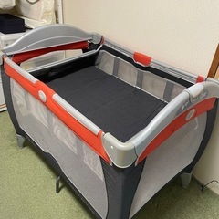 Graco 
ベビーベッド