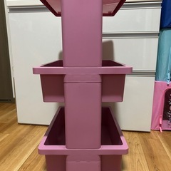 ピンク　3段テーブルワゴンの画像