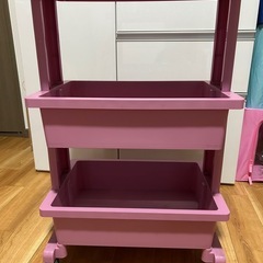 ピンク　3段テーブルワゴンの画像