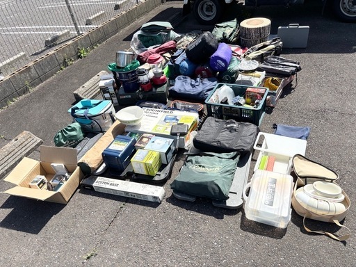 受け渡し予定者決定　キャンプ用品一式