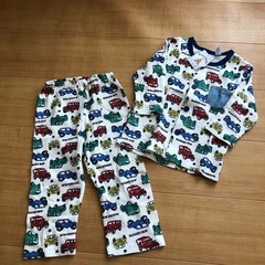 最終お値下げ😊 子供服★長袖パジャマ車柄🚗 (新品未使用✨)