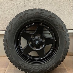 ハイエース タイヤホイールセット オープンカントリー フェニーチェ XC5 4本の画像