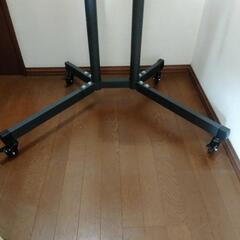 WHESWELL テレビスタンド３２〜７０インチ対応の画像