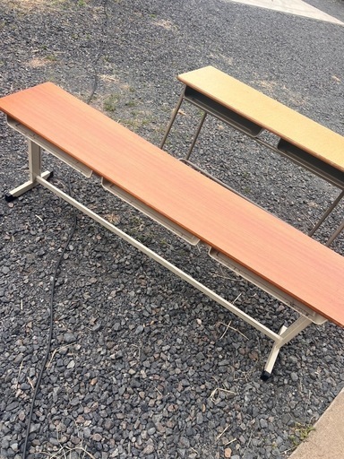 学校椅子、学校机（2人用、3人用）