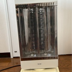 2000円！電気ストーブの画像
