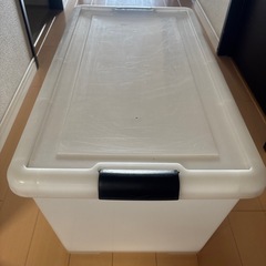 衣装ケース