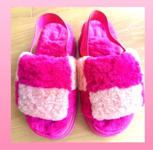 新品未使用　UGG ピンクファー厚底サンダル 最終SALE】 UGG アグ 厚底 サンダル ファー ネオンピンク 24cm 限定品